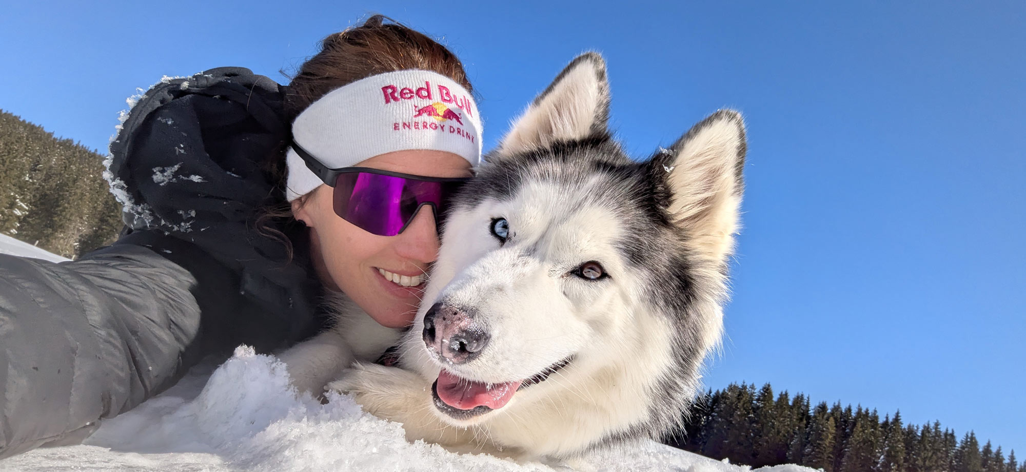 Viktoria Rohrmüller Husky Touren Abtenau Tennengau Husky Schlittenfahrten Postalm Schneeschuhwanderungen Husky Schlittenrennen