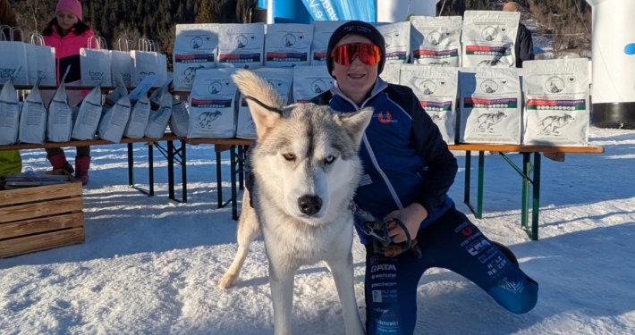 Skijoering mit Huskys Pipemiller Husky Tours Abtenau Tennengau