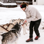 Vicky und ihre Huskys Husky Touren Abtenau Tennengau Husky Schlittenfahrten Postalm Schneeschuhwanderungen Husky Schlittenrennen
